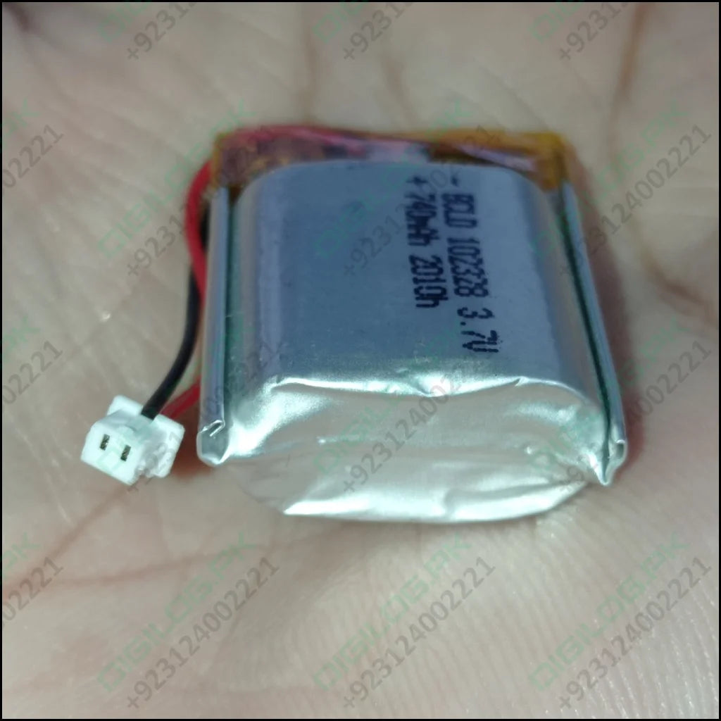 23mm x 28mm 10mm 3.7v 740ma Li Ion Battery In Pakistan