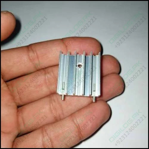 To3p Black And Silver Heat Sink